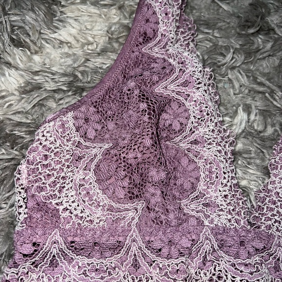 Lilac victoria secret bralette - Picture 4 of 4
